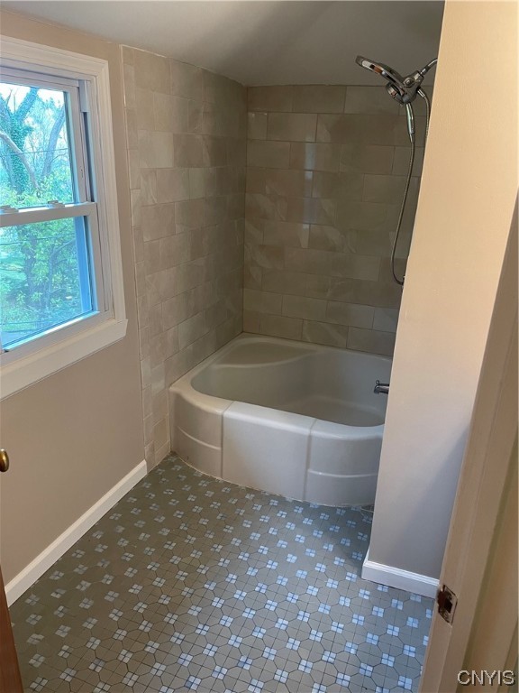 For Sale 415 Hillsboro Parkway, Syracuse, NY 13214, Meadowbrook 3