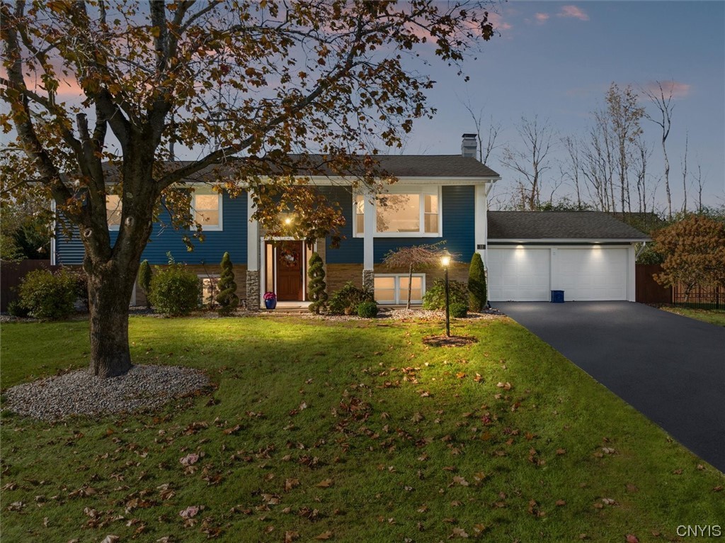 For Sale 12 Calais Drive, Whitestown, NY 13492 4 Beds / 2 Full Baths