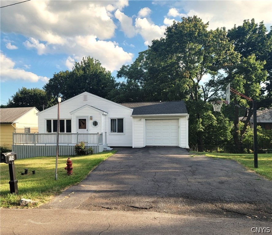 114 Claire Road, Syracuse, NY 13214, Salt Springs