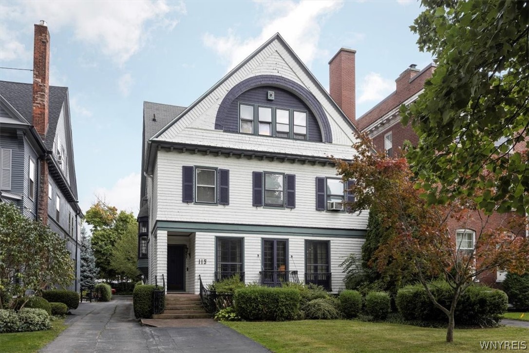 For Sale 115 Oakland Place, Buffalo, NY 14222, Delaware District 8