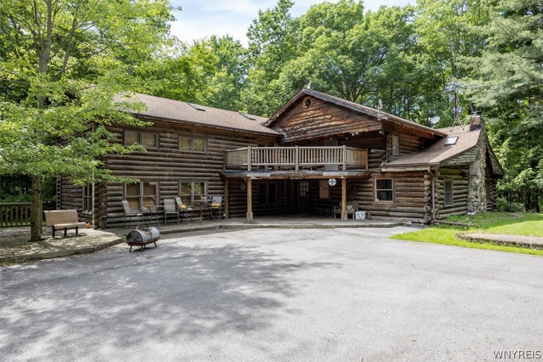 Aurora East Aurora, Aurora Housing Market Data