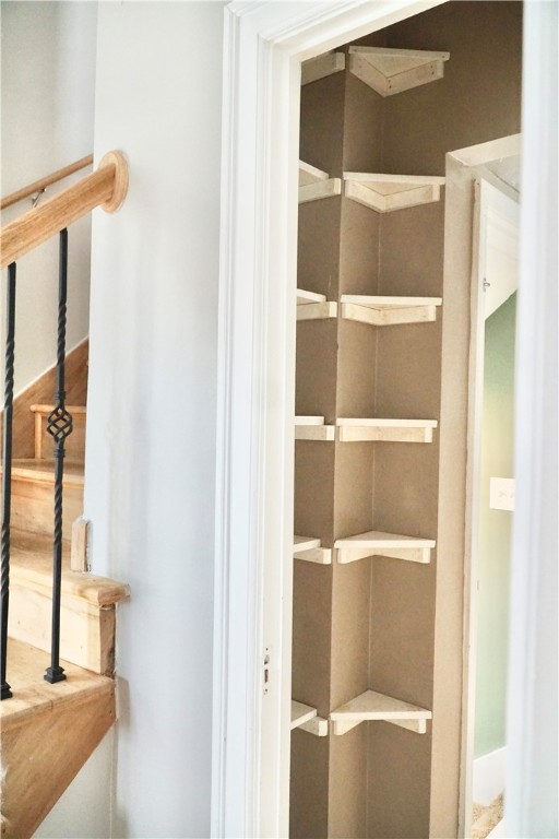 Sold 124 Rossiter Road, Rochester, NY 14620, Strong 3 Beds / 2 Full