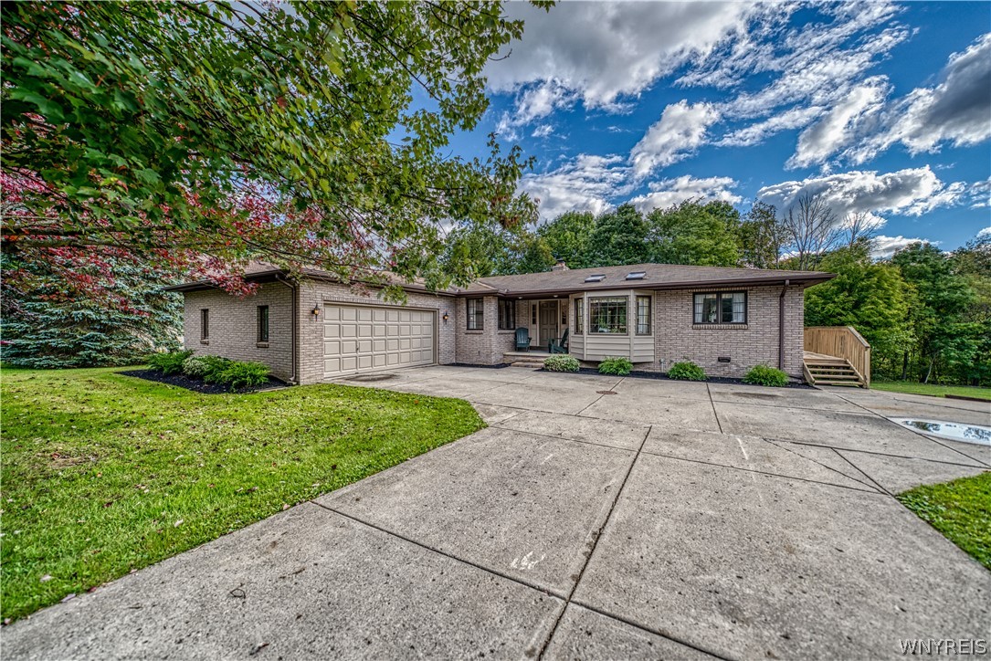 151 Oaknoll Ct Court, Elma, NY 14059