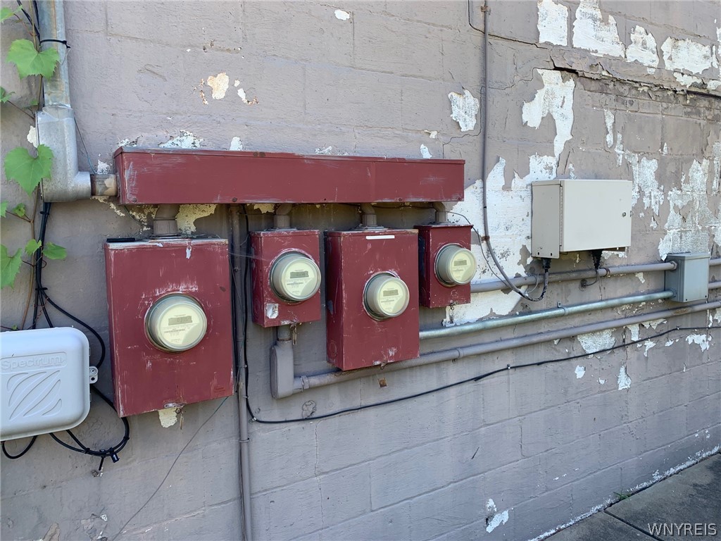 3800 Lockport Road, Wheatfield, NY 14132