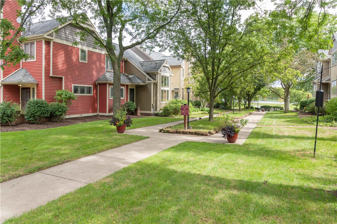 Sold 132 Cornhill Place, Rochester, NY 14608, Corn Hill 2 Beds / 1