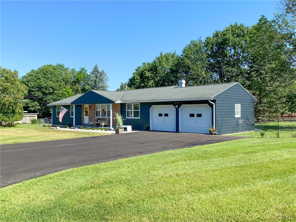 5 Upper Woods Road, New Hartford, NY 13413