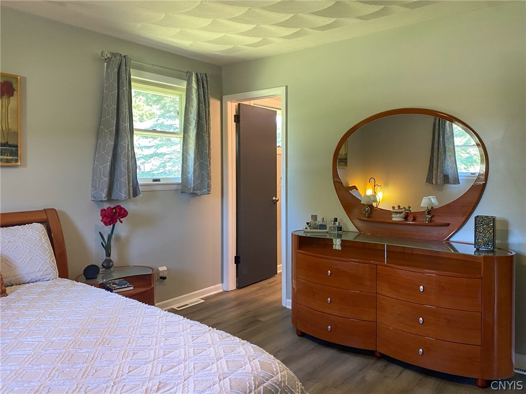 5 Upper Woods Road, New Hartford, NY 13413