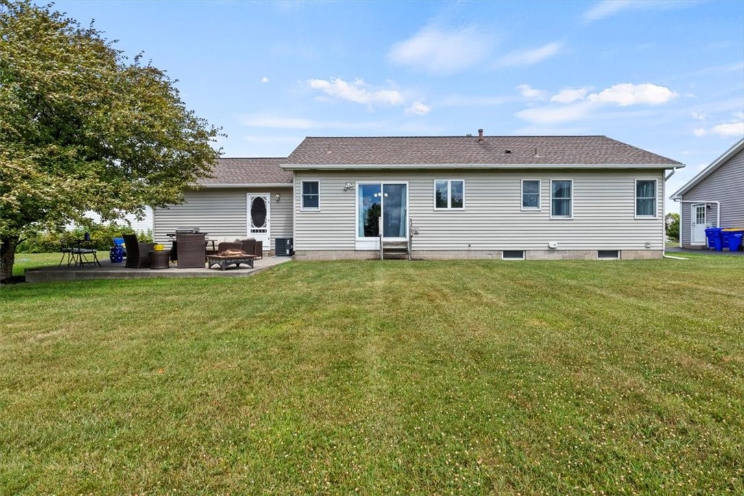 Sold 102 Maida Drive, Ogden, NY 14559, Spencerport 3 Beds / 1 Full