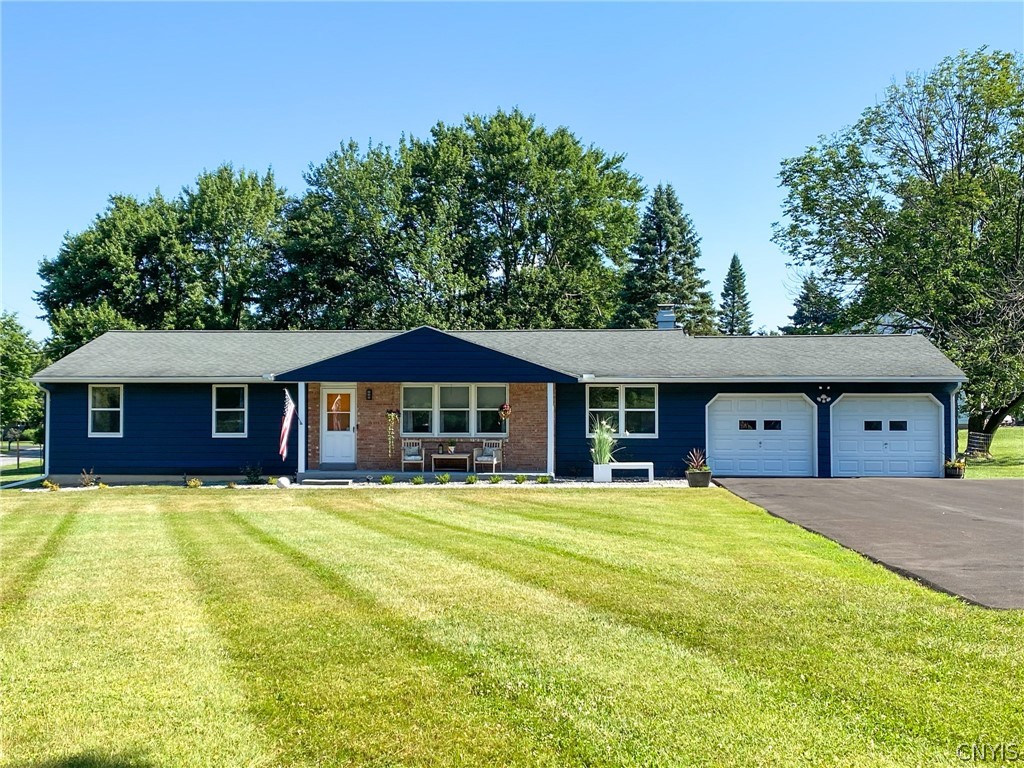 5 Upper Woods Road, New Hartford, NY 13413