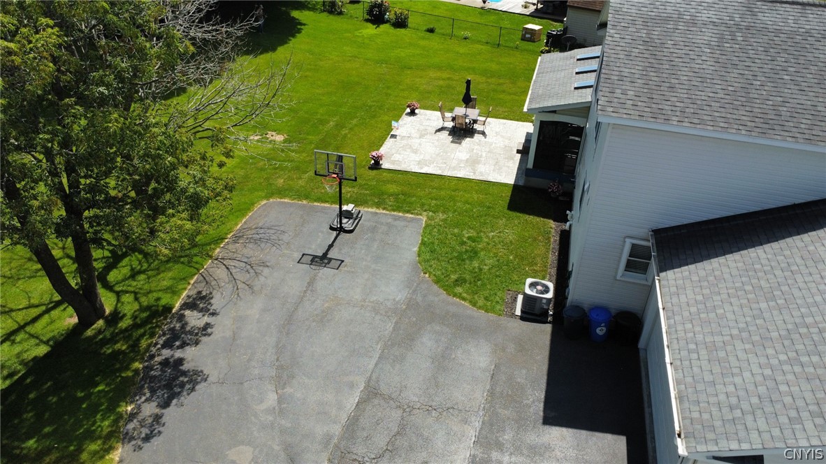 Sold 130 Thurston Terrace, Sherrill, NY 13461 3 Beds / 2 Full Baths / 1 Half Bath 350,000