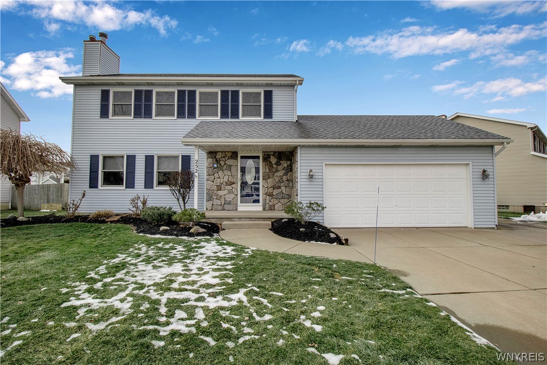 Sold 252 Cardinal Lane, Grand Island, NY 14072 3 Beds / 1 Full Bath