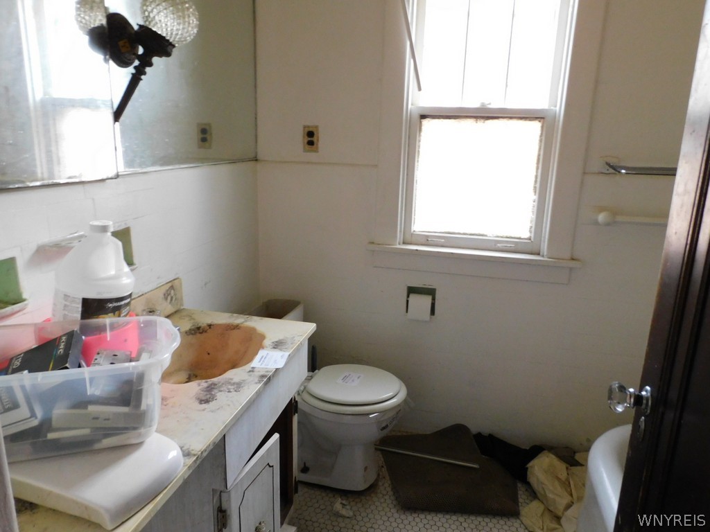 129 Hamlin Road, Buffalo, NY 14208, Humboldt Park