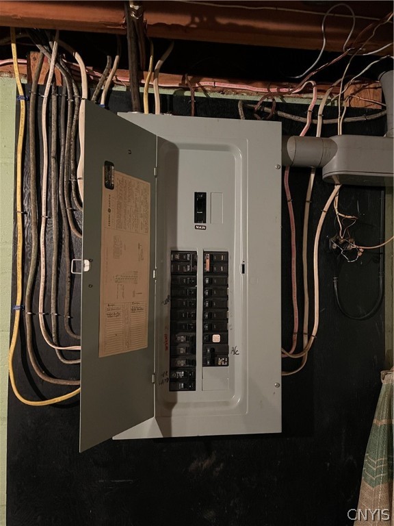 9386 Sessions Road, New Hartford, NY 13456