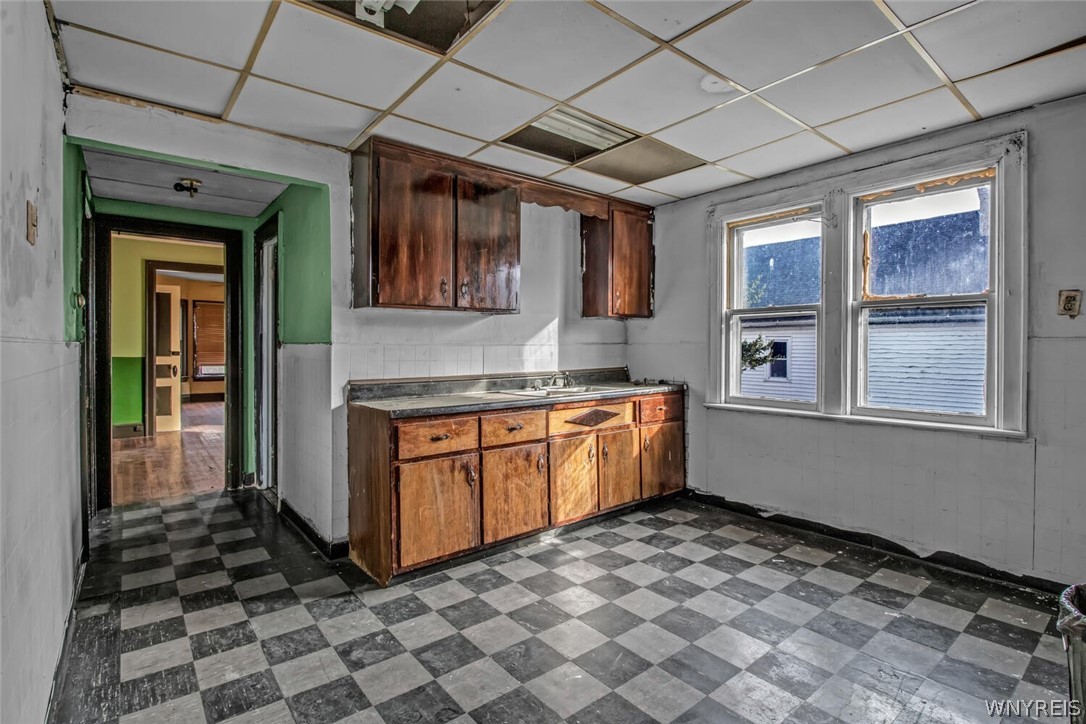 Sold 642 West Avenue, Buffalo, NY 14213, West Side 125,000