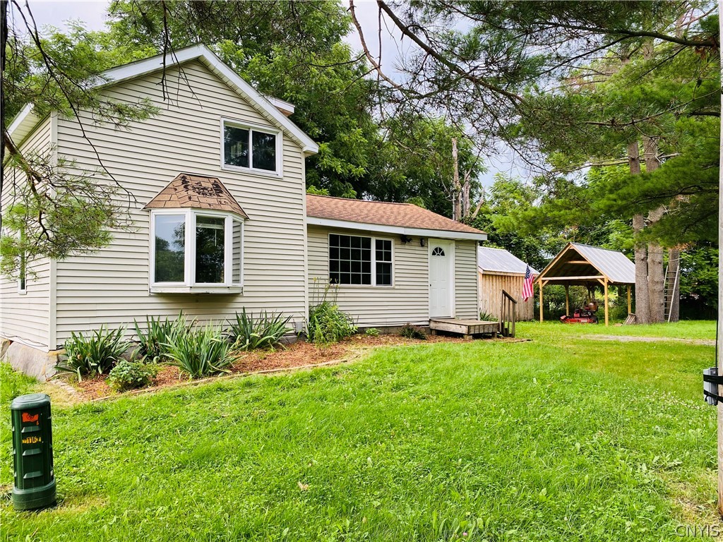 Sold 2815 Whitelaw Road W, Lenox, NY 13032 2 Beds / 1 Full Bath