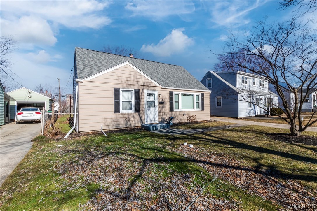 372 Harrison Avenue, TonawandaTown, NY 14223