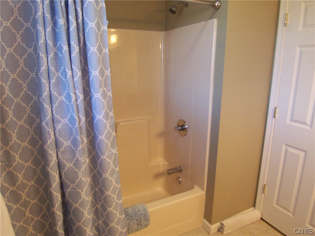 193 Driftwood Drive, OneidaInside, NY 13421